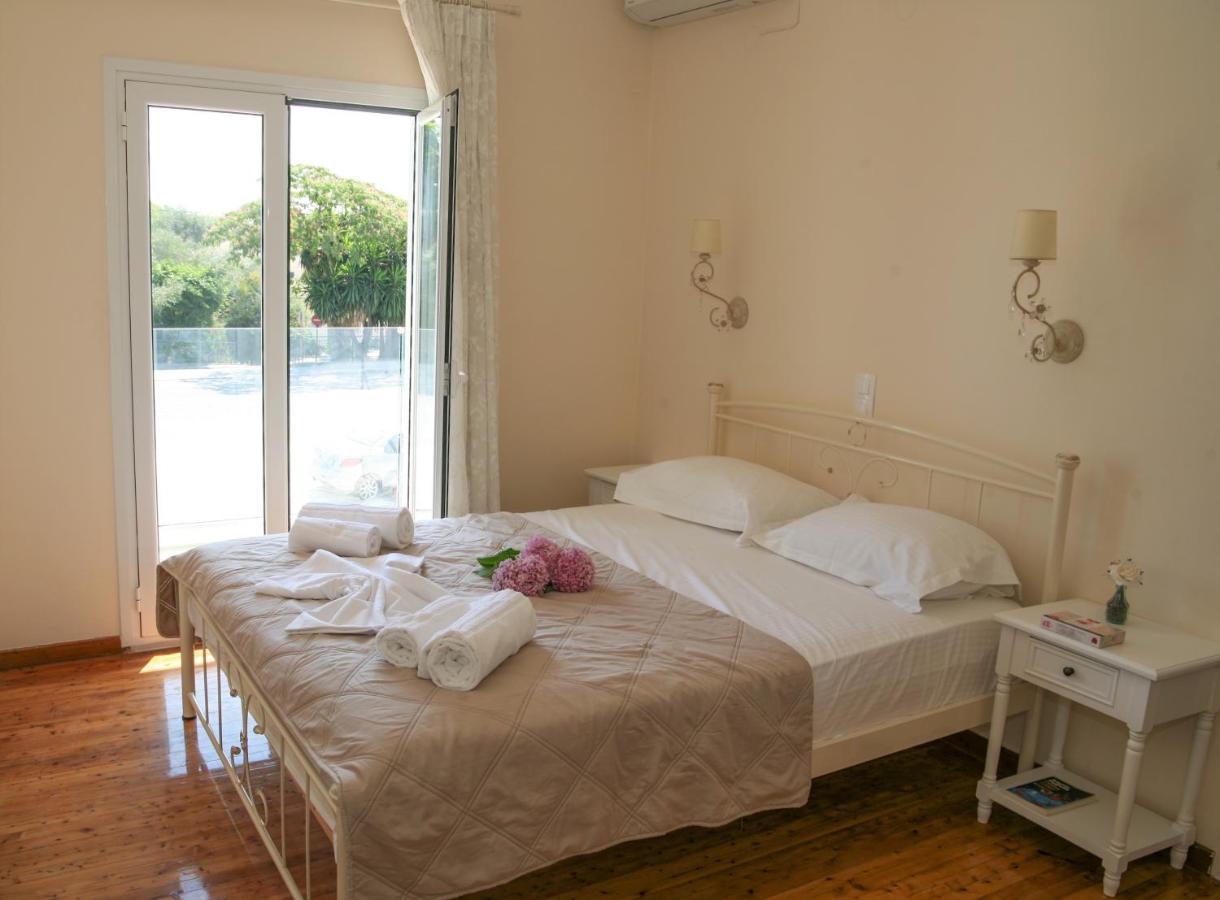 Terpsichore Boutique Appartments Dassia  Extérieur photo