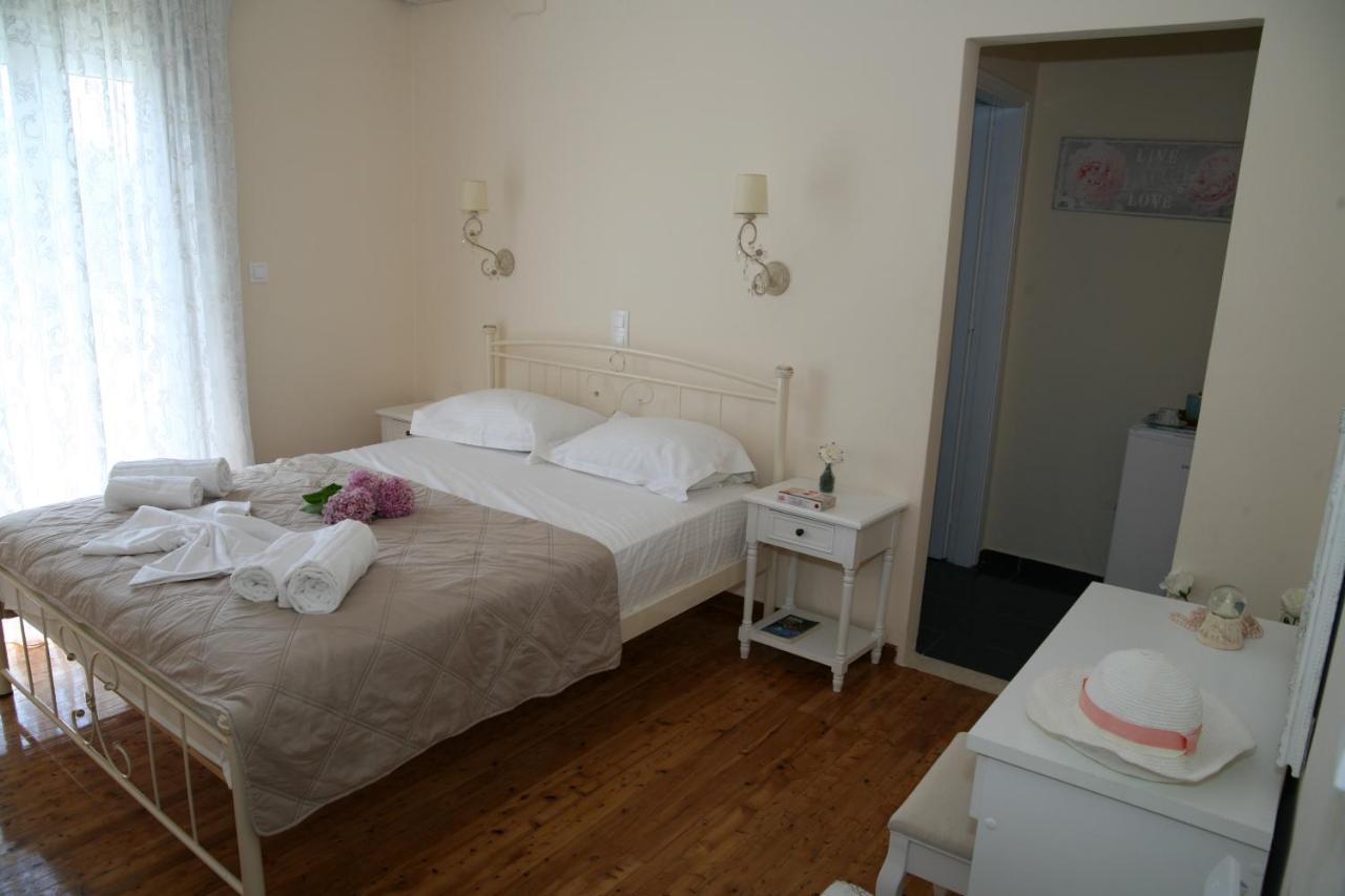 Terpsichore Boutique Appartments Dassia  Extérieur photo